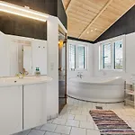 別荘 Tranquil Retreat In Gronhoj - By Traum
