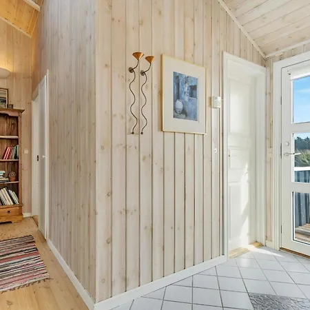 Tranquil Retreat In Gronhoj - By Traum Løkken